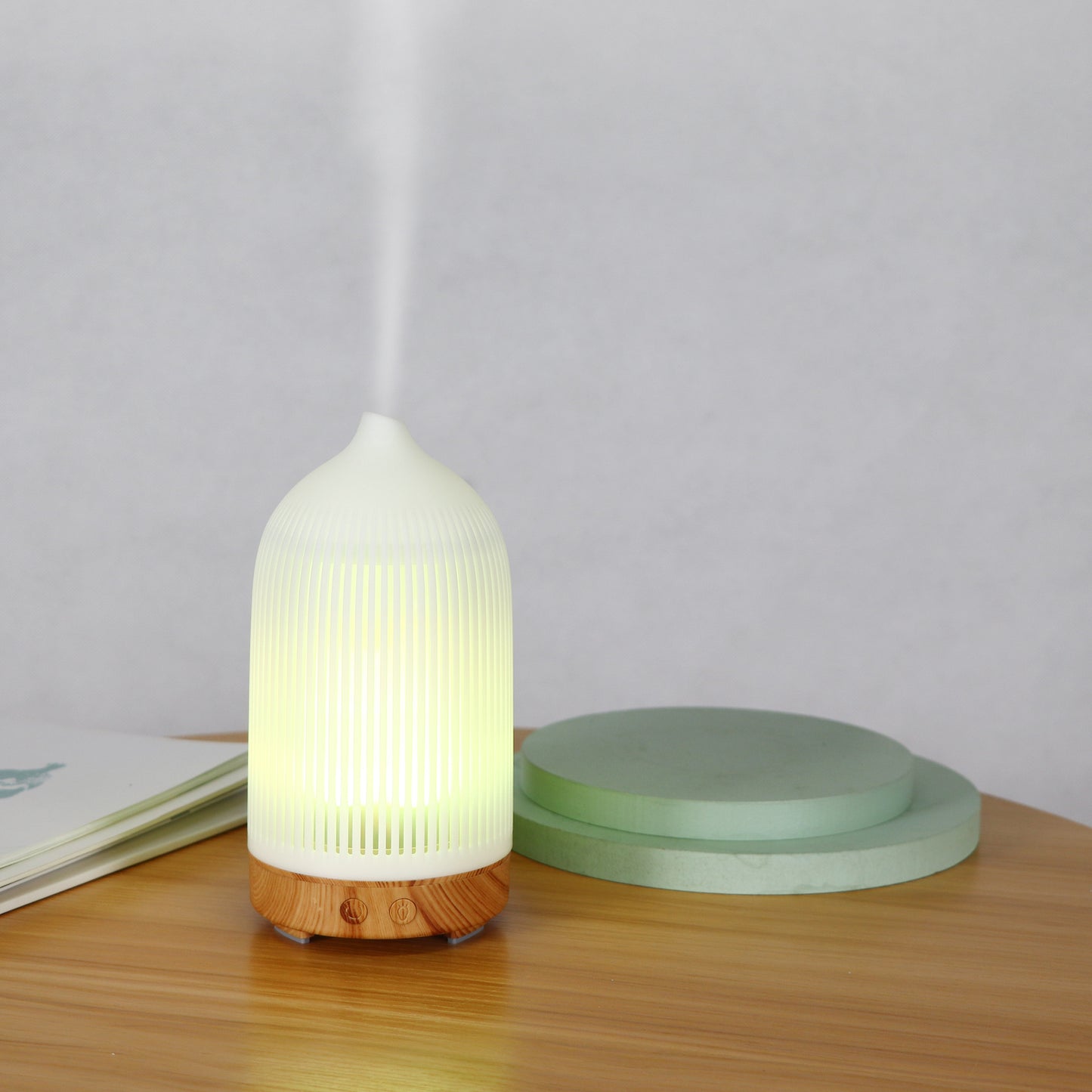 7 Color Aromatherapy Lamp - Ultrasonic Atomization Mini Desktop Humidifier