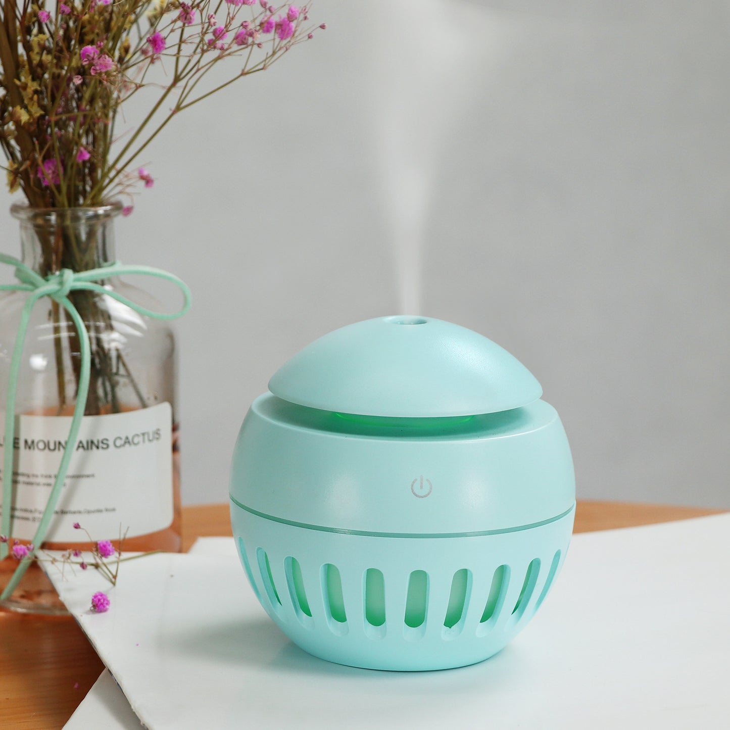 Hollow Blue Humidifier - Mini USB Atomizing Humidifier for Home & Office