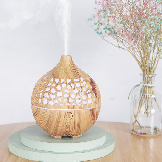 5V Hollow Wood Grain Humidifier - 180ml USB Desktop Aroma Diffuser