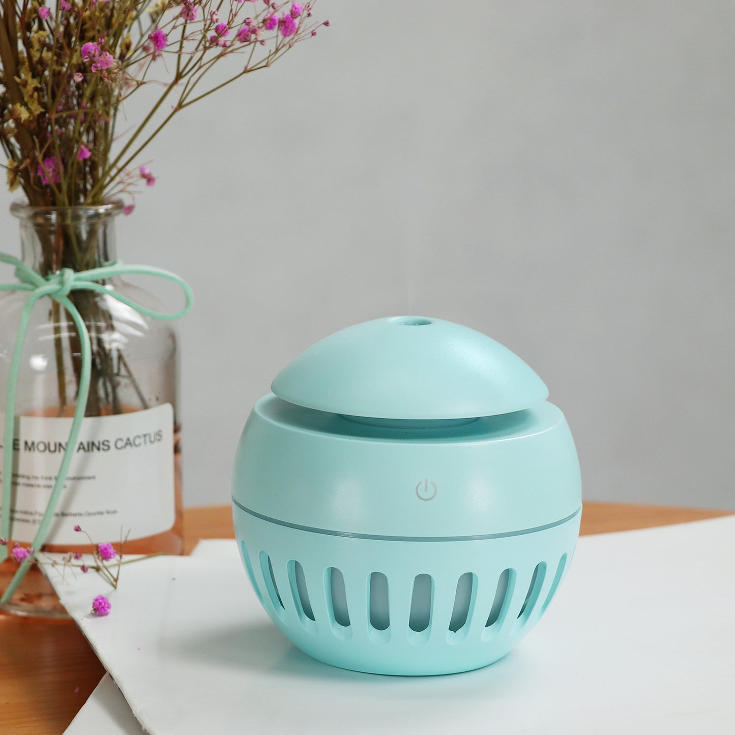 Hollow Blue Humidifier - Mini USB Atomizing Humidifier for Home & Office